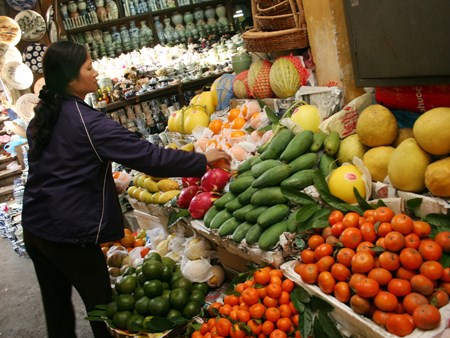 Nhập 120 ngàn tấn trái cây Trung Quốc về ăn: Dư lượng hóa chất ở mức an toàn!