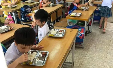 Thái Thụy - Thái Bình: Có hay không việc 'ăn bớt' suất ăn bán trú ở Trường tiểu học thị trấn Diêm Điền?