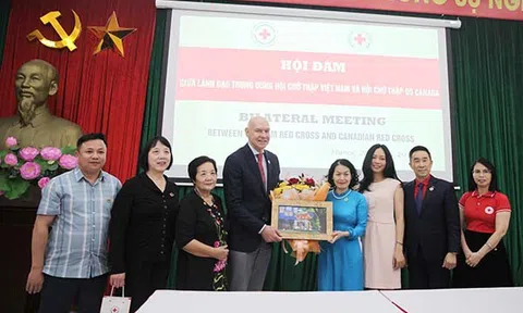 Tiến tới hợp tác lâu dài giữa Hội Chữ thập đỏ Việt Nam - Canada