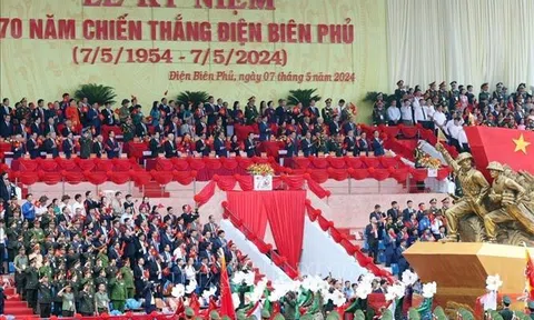 Lễ kỷ niệm 70 năm Chiến thắng Điện Biên Phủ được cử hành trang trọng